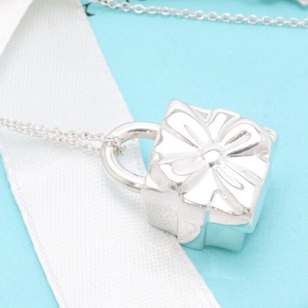 Tiffany & Co. Padlock Charm Necklace 16' Pendant